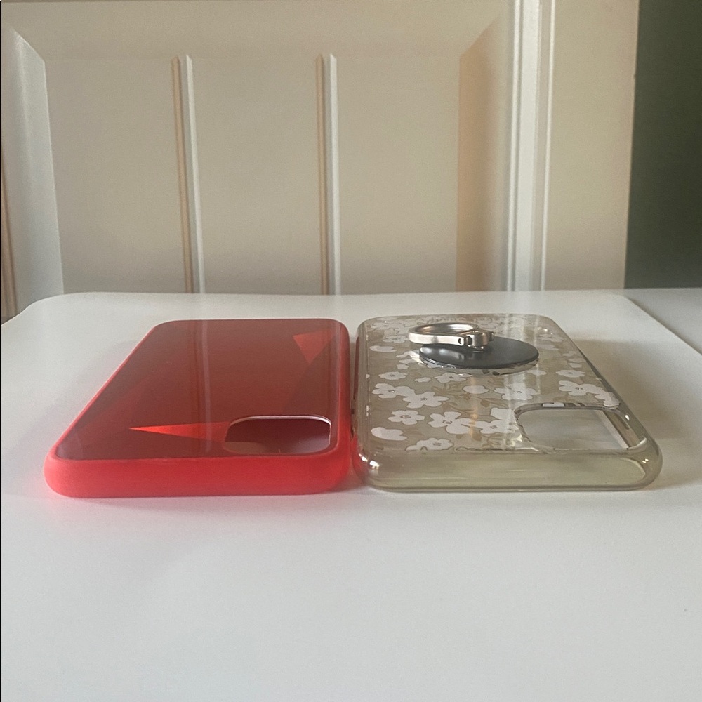 iPhone 11 Pro Max Case Bundle - Picture 4 of 7